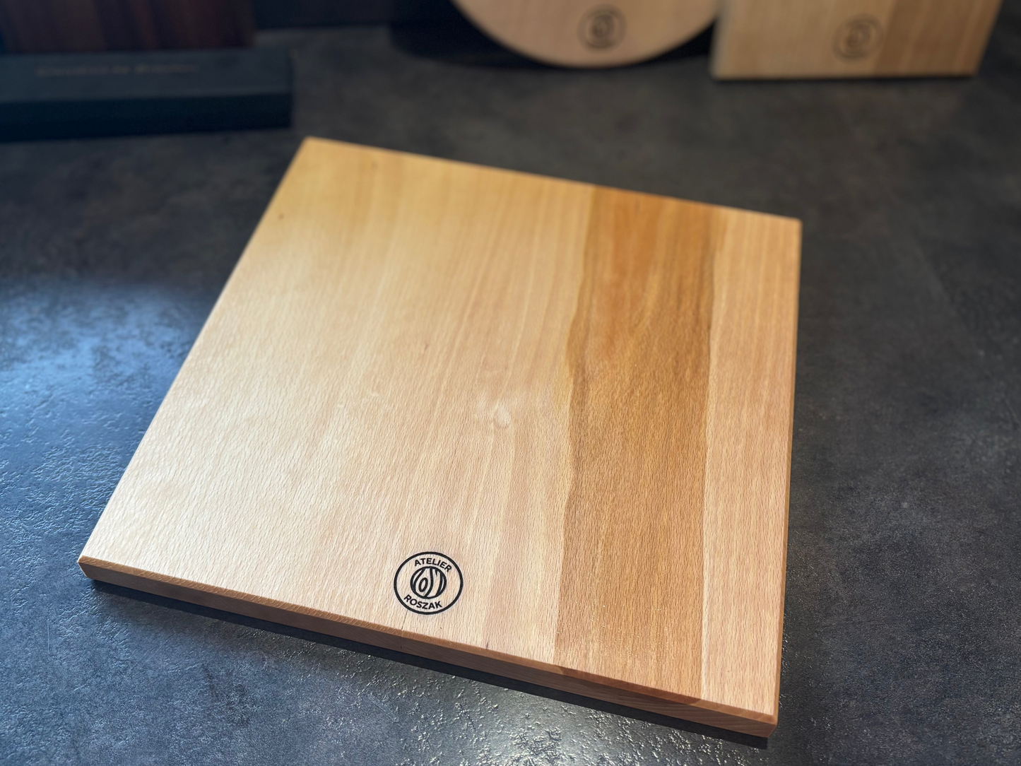 Planche " CARRÉ " en Hêtre