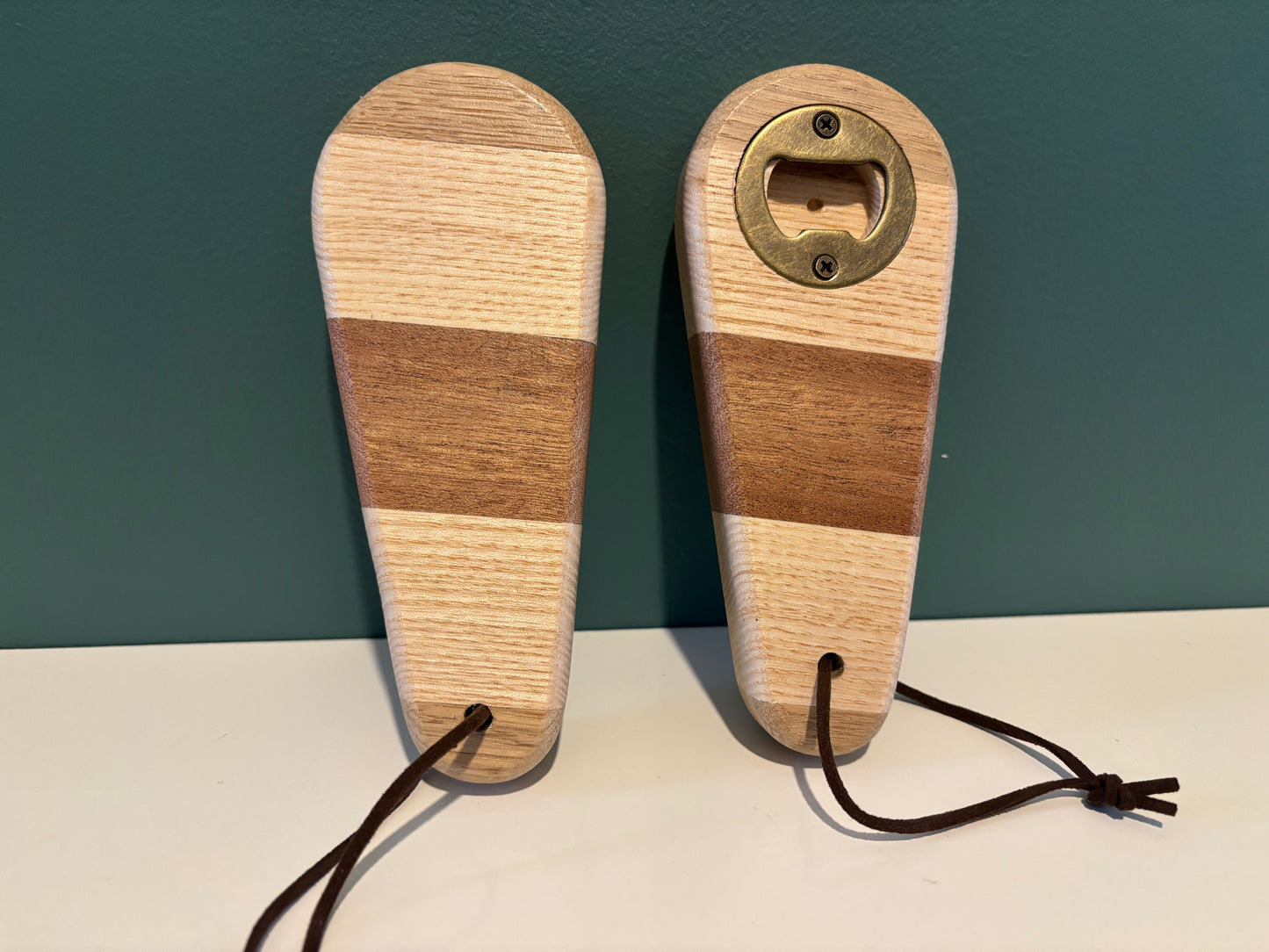 Décapsuleur multicolore - Sipo, Frêne et Chêne