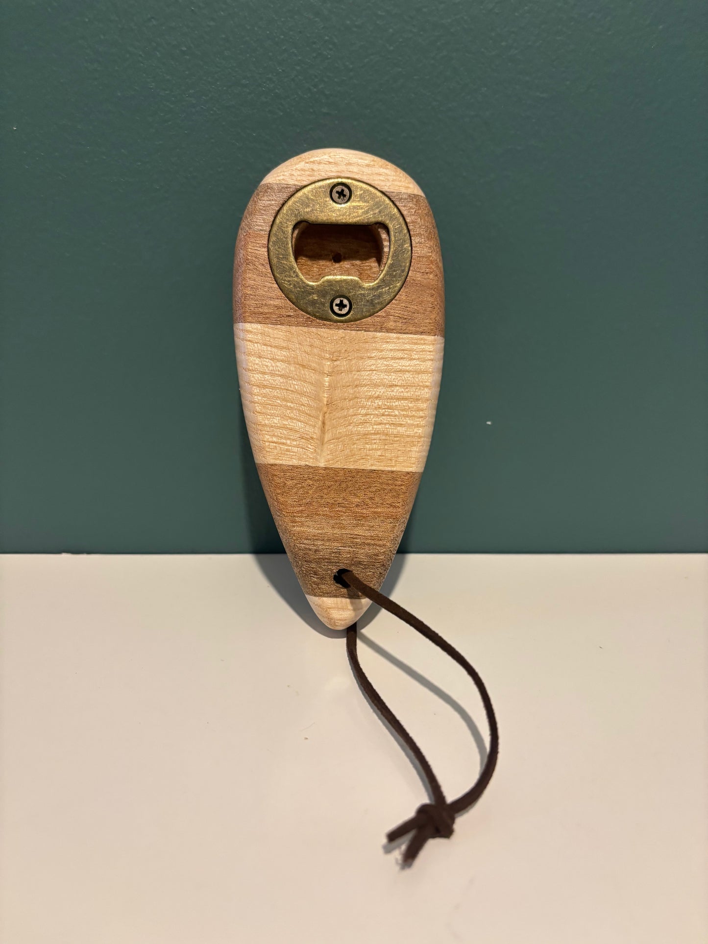 Décapsuleur multicolore - Sipo et Frêne